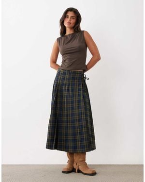 Nobody's Child High Rise Tie Detail Pleated Maxi Skirt - Black