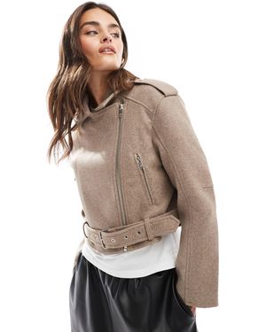 Bershka Blouson coupe carrée style motard aspect laine - sable - Gris