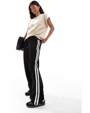 Vila Satin Front T-shirt With Turn Up Sleeve - White