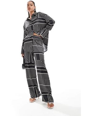 4th & Reckless Satin Wide Leg Trousers Co-ord - Black