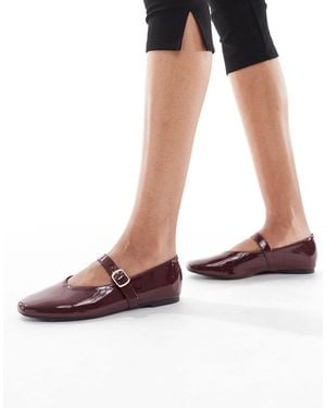 SEQWL Iris High Vamp Ballet Flats - White