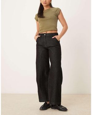 ASOS Smalle Jeans Met Ballonpijpen En Siernaden - Naturel