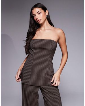 Kaiia Exclusive Tailored Bandeau Longline Top - Gray