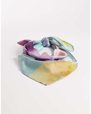 ASOS Medium Hoofddoek Met Uitvergrote Bloemenprint - Grijs