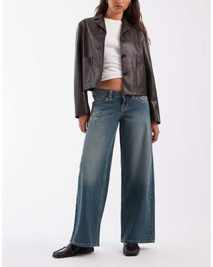 Hollister Ultra Low Rise baggy Fit Jeans With Embroidery Detail - Blue