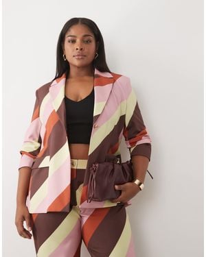 ASOS Curve ensemble 2 pièces blazer ajusté à rayures marquées - Marron