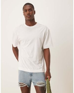 ASOS Shorter Length Straight Fit Denim Shorts With Rip Detail - Natural