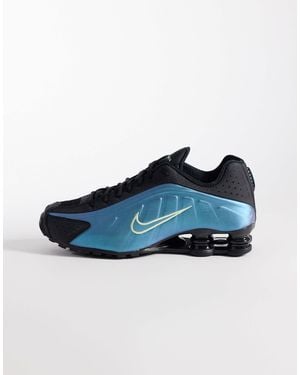 Nike Shox R4 Sneakers - Blue