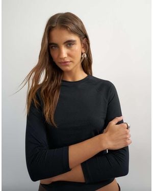 TOPSHOP Crop Sleeve Clean Raglan Top - Black