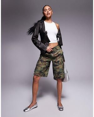 Courtside Baggy Distressed Cargo Short - Green