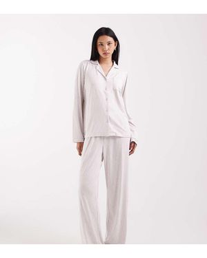 Loungeable Tall Super Soft Jersey Revere Top And Trousers Set - White