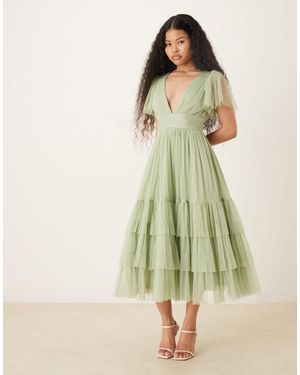 LACE & BEADS Bridesmaid Madison Tulle Flutter Sleeve Plunge Neck Midi Dress - Green