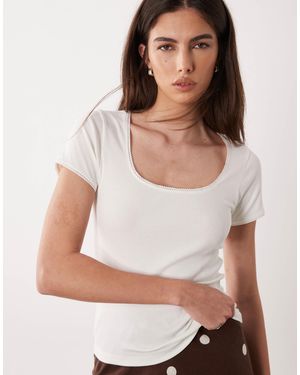 Jdy Scoop Neck T-shirt - White