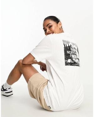 The North Face – redbox celebration – boyfriend-t-shirt - Natur