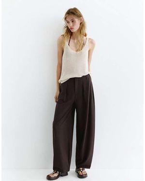 Pull&Bear Barrel Fit Darted Trousers - Brown