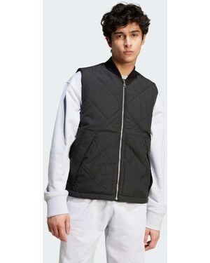 adidas Sweatweste PREMIUM ESSENTIALS NYLON QUILTED WESTE - Schwarz