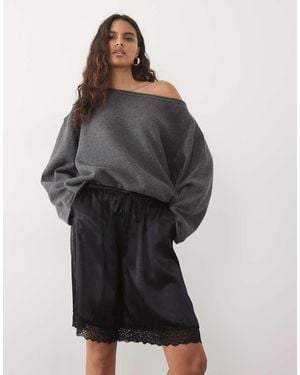 ASOS Satijnen Longline Kanten Bermudashort - Grijs