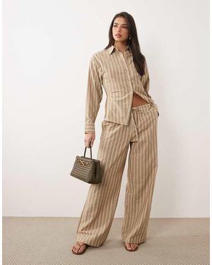 Missy Empire Tie Waist Wide Leg Trousers - Natural