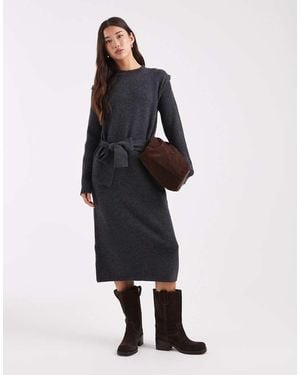 Object Gebreide Midi Jurk Met Ceintuur En Omgeslagen Schouderdetail - Wit