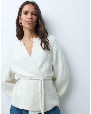 Vero Moda Cardigan Van Fluffy Breisel Met Strikceintuur - Wit