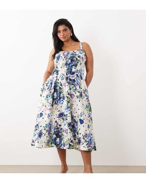 Hope & Ivy Plus Vestido Midi Blanco Y Azul De Tirantes Con Estampado De Flores Y Lunares Y Cuerpo Estilo Corsé