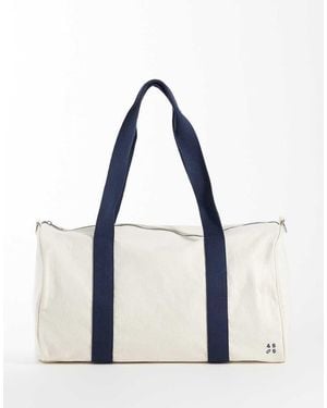 4505 Canvas Tennis Holdall With Contrast Straps - White