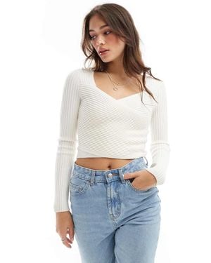 Abercrombie & Fitch Knittd Crossover Cropped Jumper - White