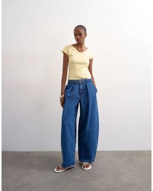 TOPSHOP Mid Rise Oversized Belted Barrel Jean - Blue