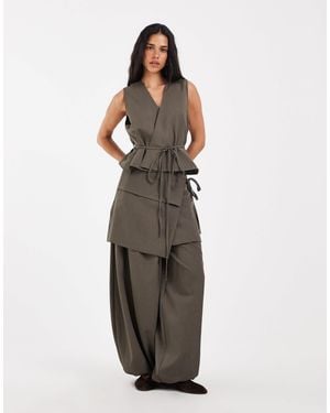 Muse Assembly Tie Detail Milly Pants - Gray