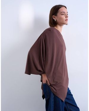 TOPSHOP Top Marrón De Manga Larga Con Hombro Caído Y Detalle Tipo Capa Efecto Cascada De - Morado