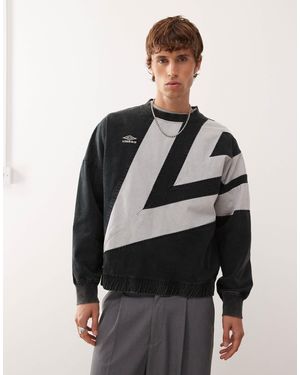 Umbro Washed Diamond Drill Sweatshirt - Black
