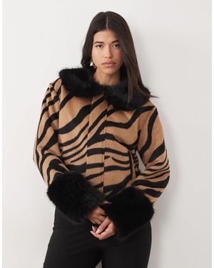 Kaiia Exclusive Contrast Faux Fur Trim Jacket - Black