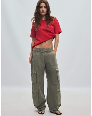 Stradivarius Gerade cargo-hose - Rot