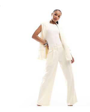 4th + Reckless Petite Tailored Wide Leg Boxer Waistband Trouser Co-ord - White