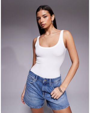 GOOD AMERICAN Scoop Neck Rib Tank Bodysuit - White