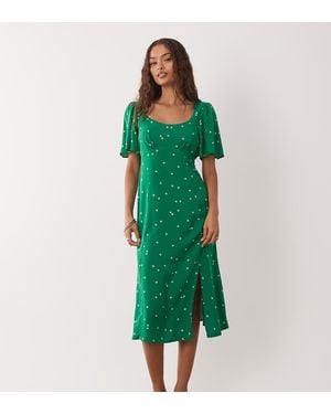 Nobody's Child Petite Deedee Short Sleeve Scoop Neck Tie Back Midi Dress - Green