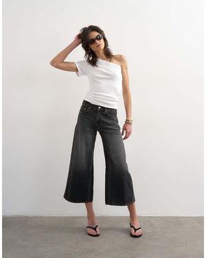 TOPSHOP Vaqueros Capri Negro Lavado De Pernera Ancha De Tejido Ligero - Blanco