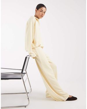 Pieces Conjunto De Joggers De Pernera Ancha En Color Crema-Blanco