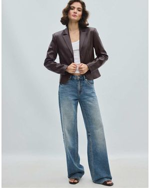 Stradivarius Korte Getailleerde Blazer Met Leerlook - Blauw