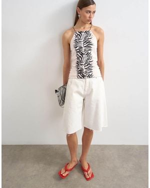 TOPSHOP Zebra Cami Lace Up Back Top - White