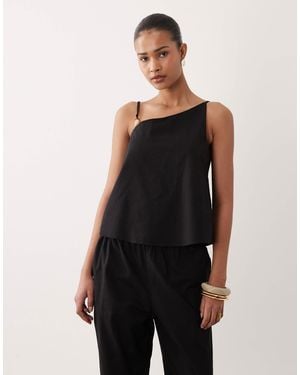 SNDY'S Linen Blend Asymmetric Bead Detail Top - Black