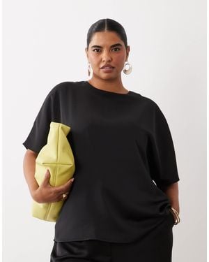 Pretty Lavish Curve Breya Satin Boxy Top - Black