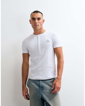 ASOS Muscle Fit T-shirt With Henley And Logo - White