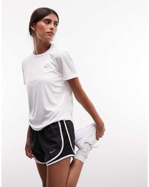 Nike Tempo Dri-Fit Mid Rise 3 Inch Shorts - White