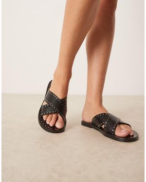 Mango Sandalias Negras Con Tachuelas En Las Correas De Cuero De - Neutro