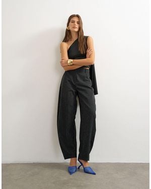 TOPSHOP Co Ord Stripe Tailored Pleat Detail Low Rise Trouser - Black