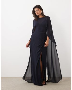 TFNC London Brautjungfern-maxikleid aus chiffon mit hohem kragen, hohem beinschlitz und cape - Blau