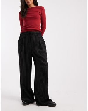 Collusion Relaxed Pull On Stripe Trouser - Red