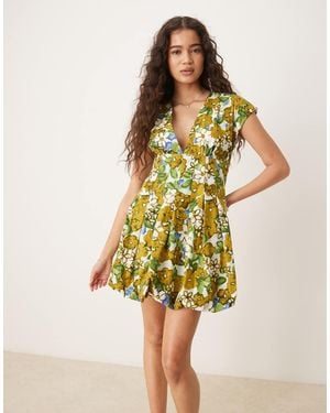 Glamorous V-Neck Puffball Mini Dress - Yellow