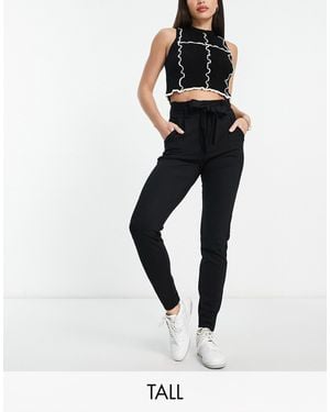 Vero Moda – schmal zulaufende paperbag-hose - Schwarz